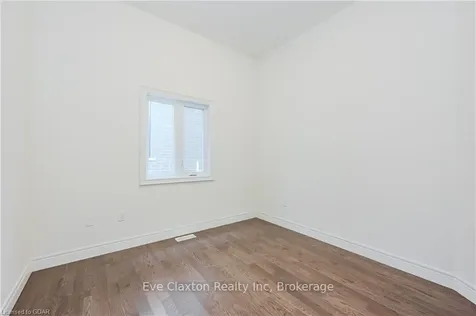 57 Macalister Boulevard Guelph ON N1G 0G5