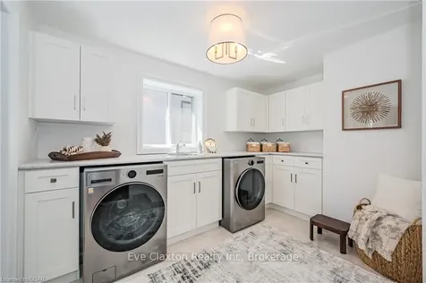 57 Macalister Boulevard Guelph ON N1G 0G5