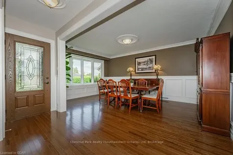 146 Cityview Drive N Guelph ON N1E 6Y5
