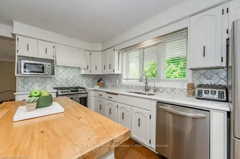 146 Cityview Drive N Guelph ON N1E 6Y5