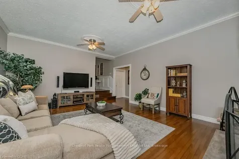 146 Cityview Drive N Guelph ON N1E 6Y5