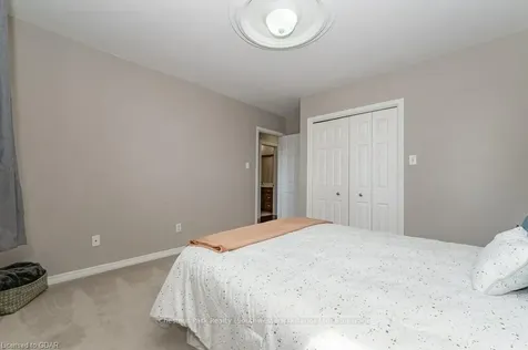 146 Cityview Drive N Guelph ON N1E 6Y5