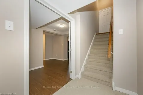 146 Cityview Drive N Guelph ON N1E 6Y5