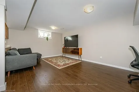 146 Cityview Drive N Guelph ON N1E 6Y5