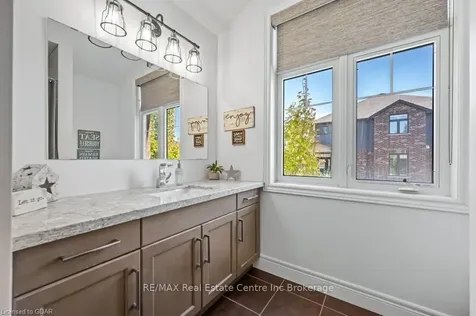254 Gosling Gardens Guelph ON N1L 0M4