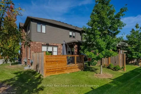 254 Gosling Gardens Guelph ON N1L 0M4