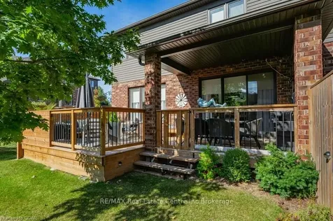 254 Gosling Gardens Guelph ON N1L 0M4