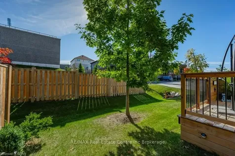 254 Gosling Gardens Guelph ON N1L 0M4