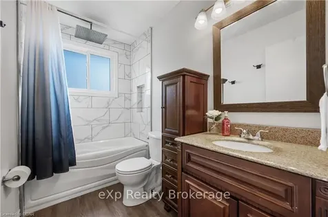 231 Chambers Crescent Centre Wellington ON N1M 3E4