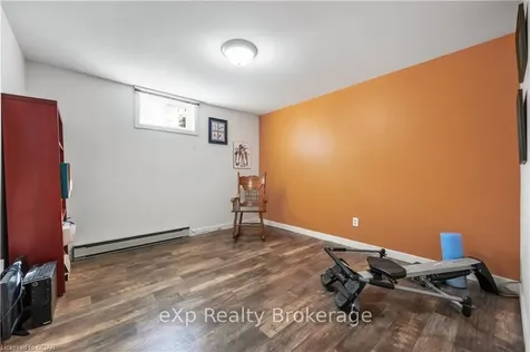 231 Chambers Crescent Centre Wellington ON N1M 3E4