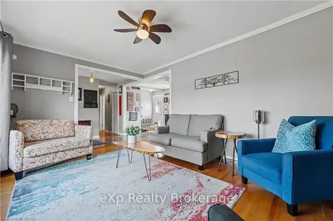 231 Chambers Crescent Centre Wellington ON N1M 3E4