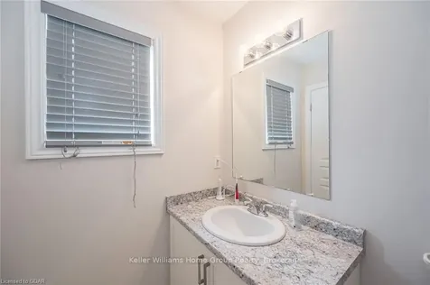 124 Summit Ridge Drive N/a Guelph ON N1E 6X2