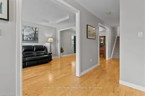 25 Reiner Crescent Wellesley ON N1H 5N8