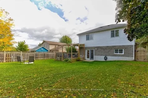 25 Reiner Crescent Wellesley ON N1H 5N8