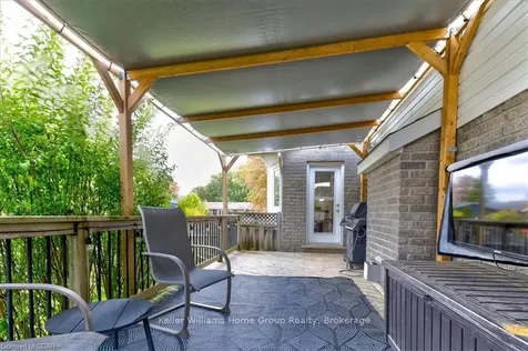 25 Reiner Crescent Wellesley ON N1H 5N8