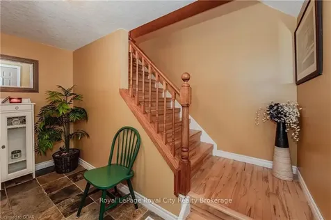 25 Mcelderry Road Guelph ON N1G 4K2