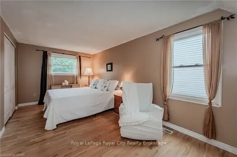 25 Mcelderry Road Guelph ON N1G 4K2