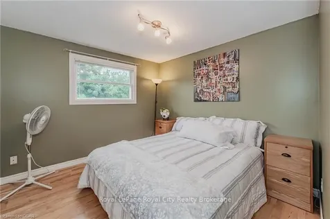 25 Mcelderry Road Guelph ON N1G 4K2