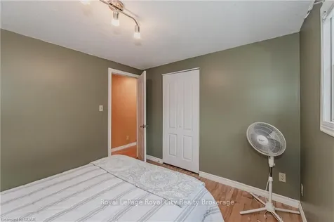 25 Mcelderry Road Guelph ON N1G 4K2
