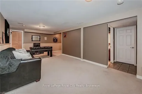 25 Mcelderry Road Guelph ON N1G 4K2
