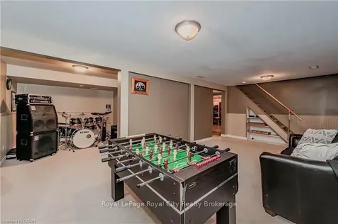 25 Mcelderry Road Guelph ON N1G 4K2