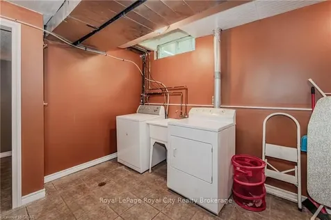 25 Mcelderry Road Guelph ON N1G 4K2