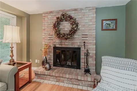 25 Mcelderry Road Guelph ON N1G 4K2