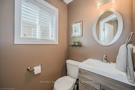 16 Couling Crescent Guelph ON N1E 0J7