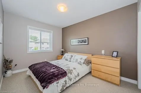 16 Couling Crescent Guelph ON N1E 0J7