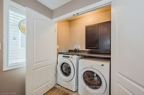 16 Couling Crescent Guelph ON N1E 0J7