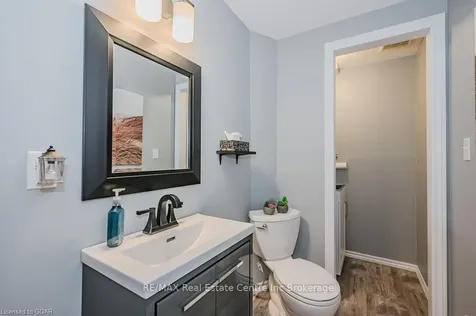 16 Couling Crescent Guelph ON N1E 0J7
