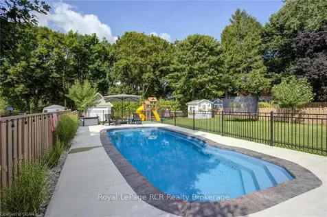 177 Francis Street W Wellington North ON N0G 1A0