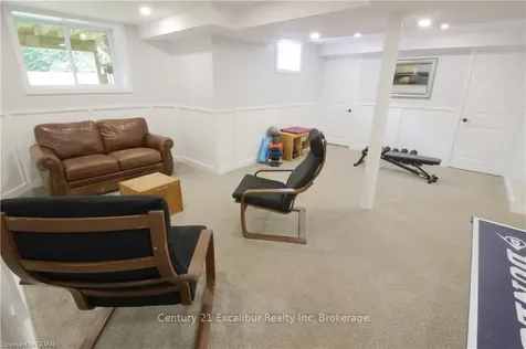 717 Campbell Avenue Centre Wellington ON N1M 3M9