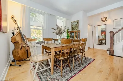 21 Mctague Street Guelph ON N1H 2A7