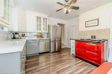 21 Mctague Street Guelph ON N1H 2A7