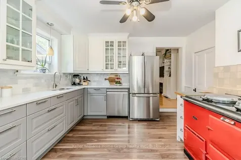 21 Mctague Street Guelph ON N1H 2A7