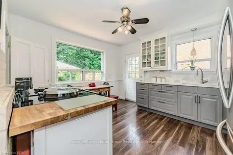 21 Mctague Street Guelph ON N1H 2A7