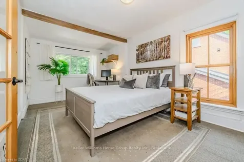 21 Mctague Street Guelph ON N1H 2A7