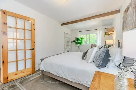 21 Mctague Street Guelph ON N1H 2A7