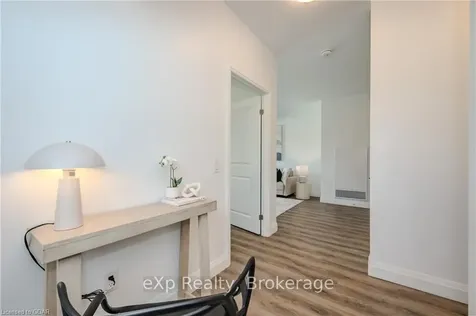 332 Gosling Gardens Guelph ON N1L 0P8