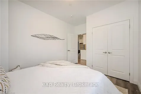 332 Gosling Gardens Guelph ON N1L 0P8