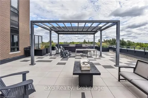 332 Gosling Gardens Guelph ON N1L 0P8