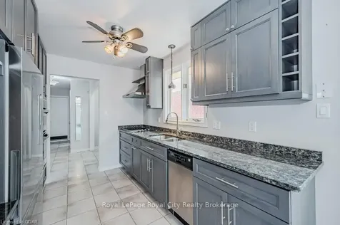 4 Valleyridge Trail Guelph ON N1G 4A9