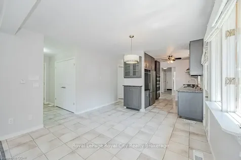 4 Valleyridge Trail Guelph ON N1G 4A9