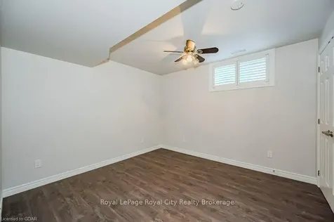 4 Valleyridge Trail Guelph ON N1G 4A9
