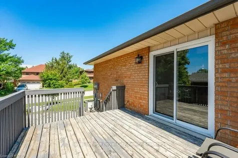 4 Valleyridge Trail Guelph ON N1G 4A9