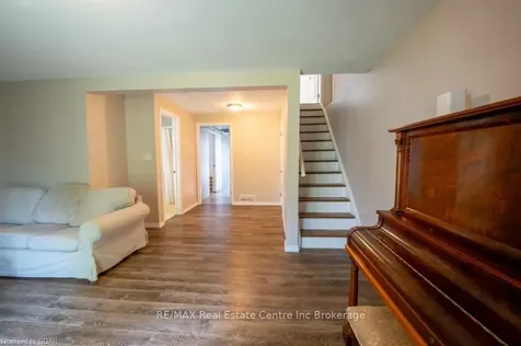 7 Magdalena Drive Guelph ON N1E 6T6