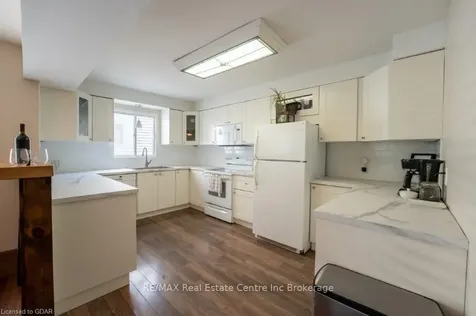7 Magdalena Drive Guelph ON N1E 6T6