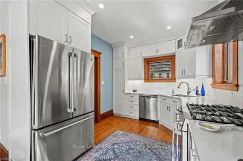 142 Oxford Street Guelph ON N1H 2M7