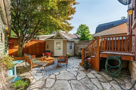 142 Oxford Street Guelph ON N1H 2M7